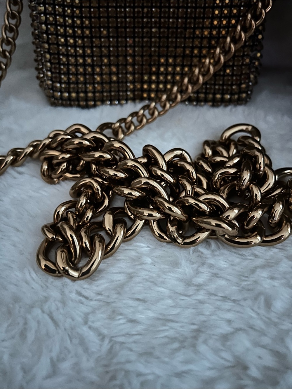 Kurt Geiger Gold Crystal & Metallic Chain Crossbody Bag - Picture 4 of 6